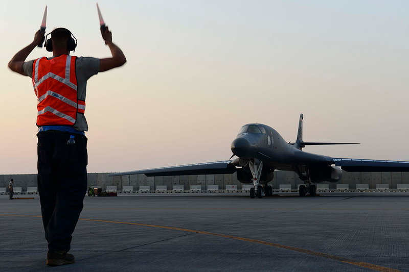 Illustration for article titled Go Inside The Deployment Of The Men And Women Fighting ISIS With The B-1 Bomber